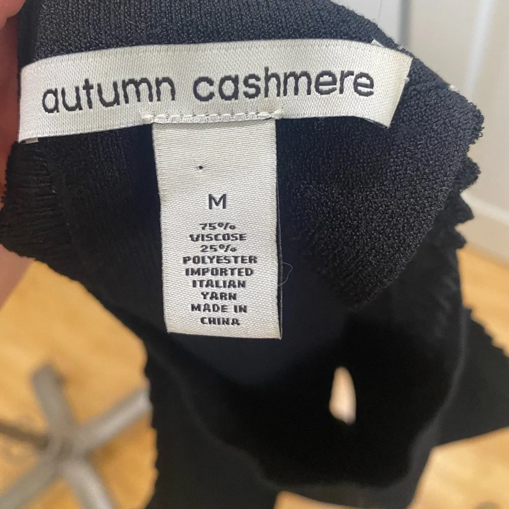 Autumn Cashmere Black Knit Tank Top Scallop Trim Cutout Back Italian Yarn Sz Med - Picture 2 of 6